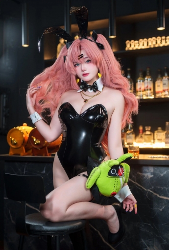 Xiaoyukiko - Nicole Bunny 【24P】 - [秀人套图]
