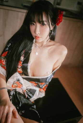 Sua - Ryokan , Yukata 【52P】 - COSPLAY [52P]